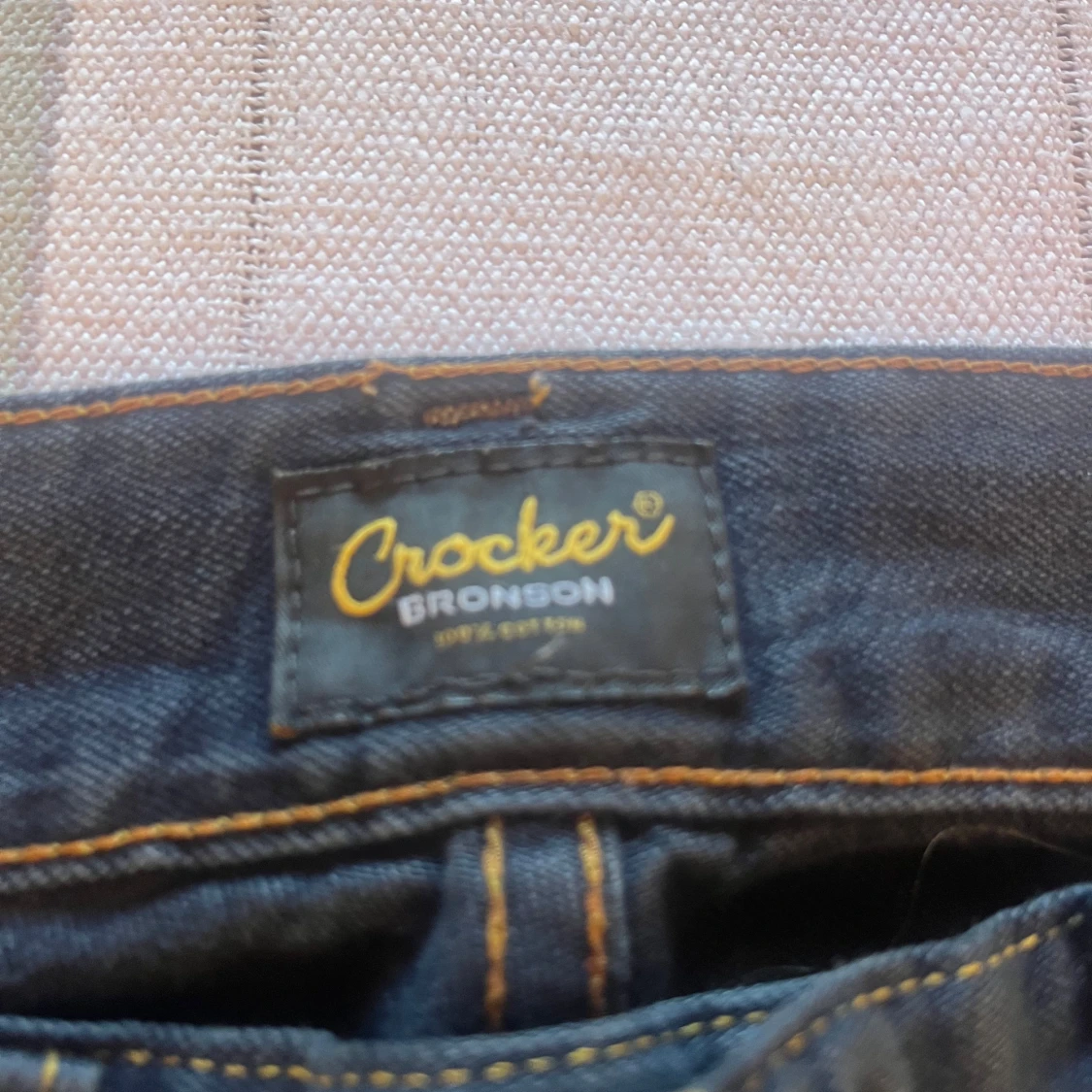 Lågmidjade jeans från Crocker - 1