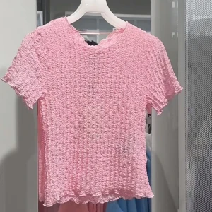 Superfin spetstopp - Superfin rosa topp i storlek M som inte kommer till användning längre 🥰använd max 3 gånger 