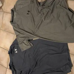 2 st tränings T-shirt från under armour knappt använda nypris 250kr/st. Mitt pris 280 för båda, 150kr/st