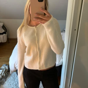 Gina kofta - Snygg Gina kofta! Så fin till hösten nu med❣️