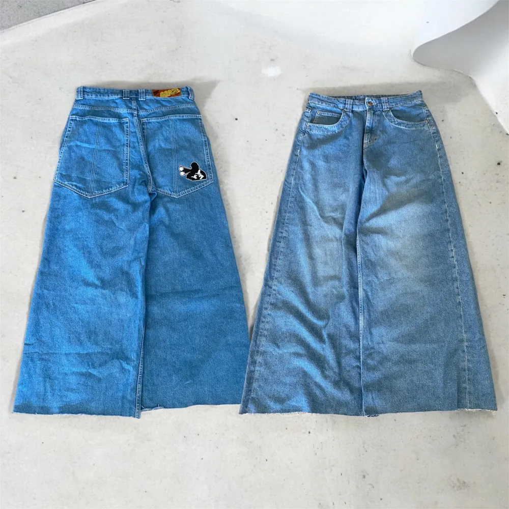 As feta Jnco type jeans inga defekter.dm för mått eller andra frågor 🥰😍. Jeans & Byxor.