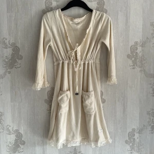 Odd Molly klänning ❤️ - Jättesöt Odd Molly klänning! Kolla alla fina detaljer! 