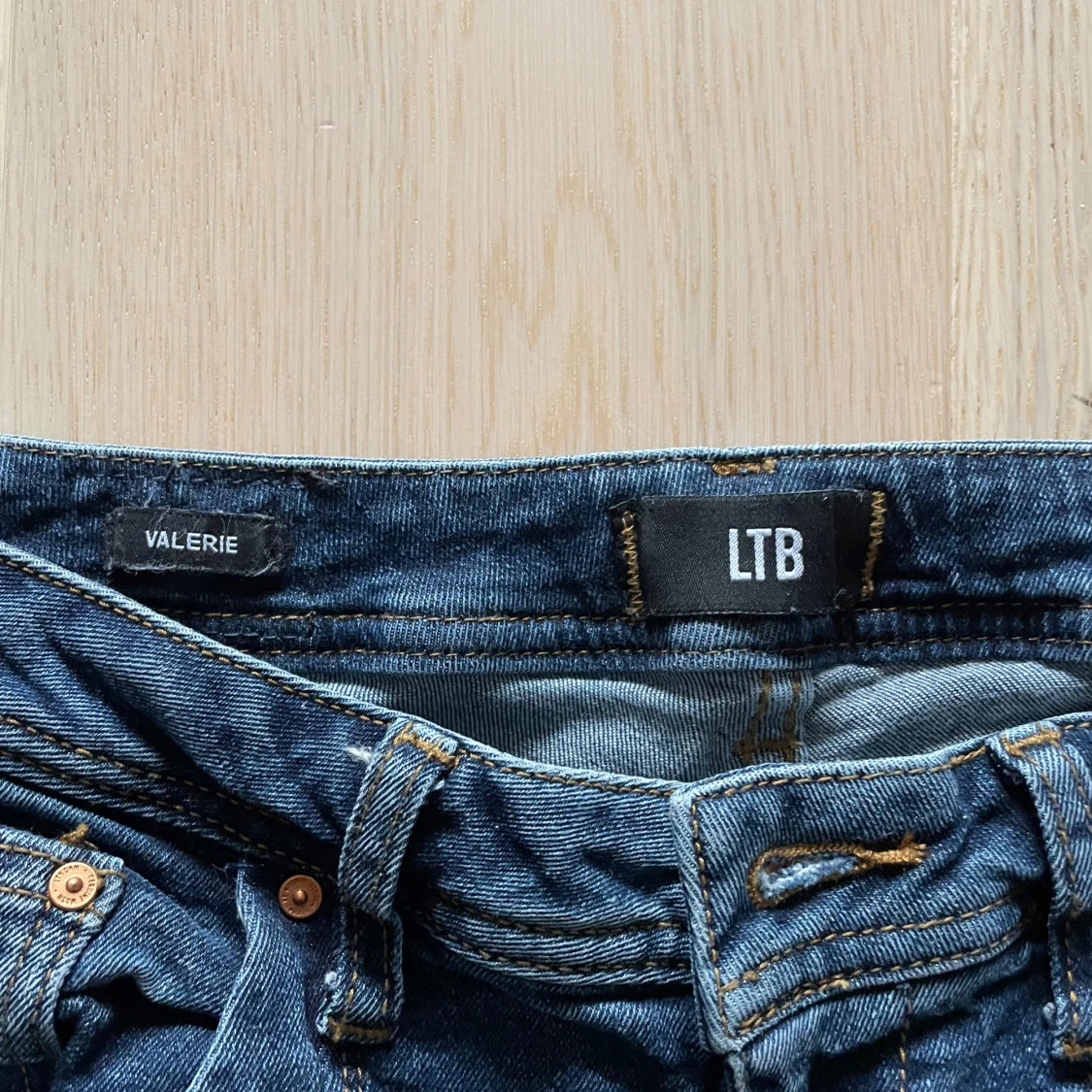 Ltb jeans lågmidjade  - 91