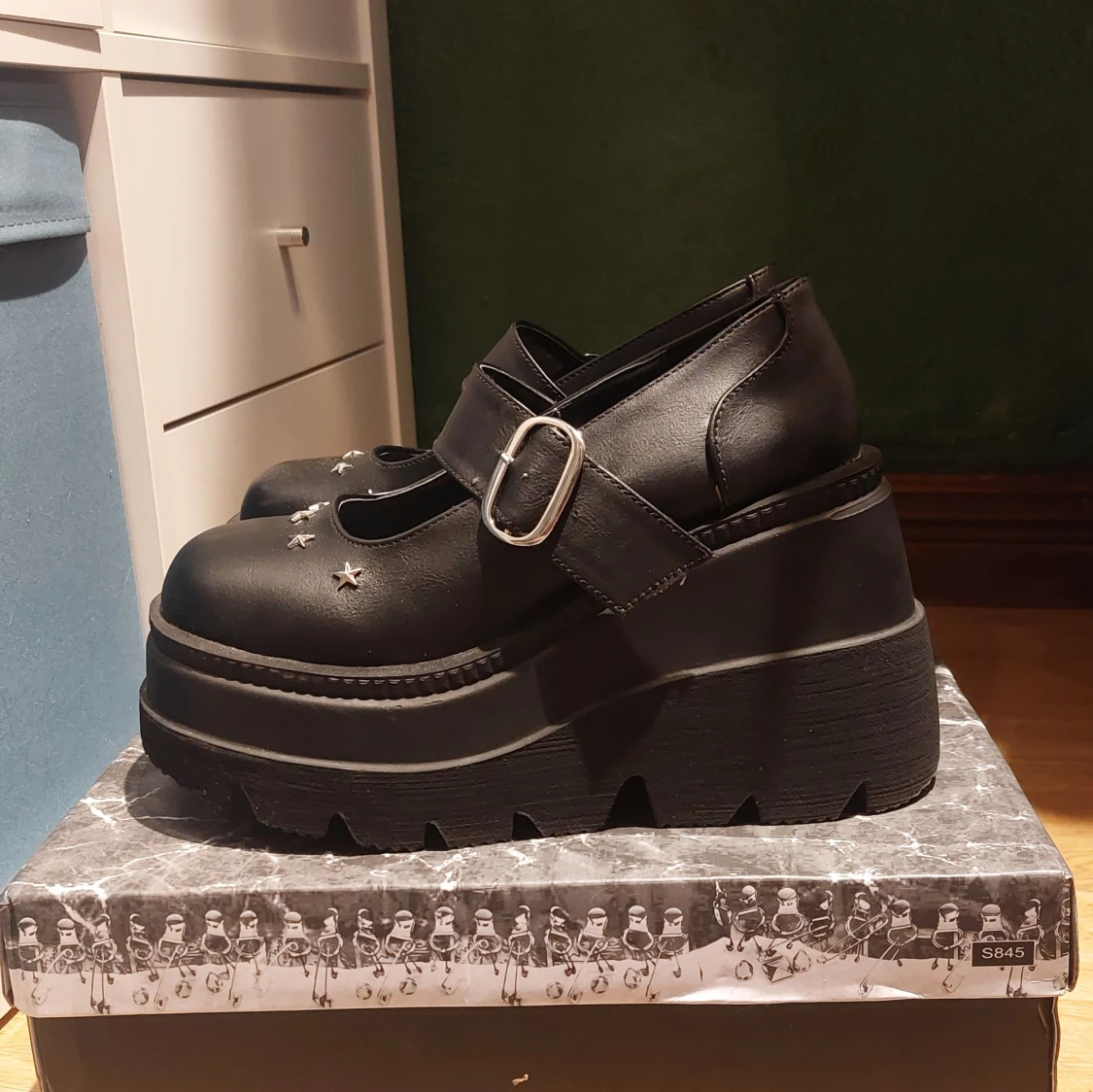 Demonia mary janes  - 90