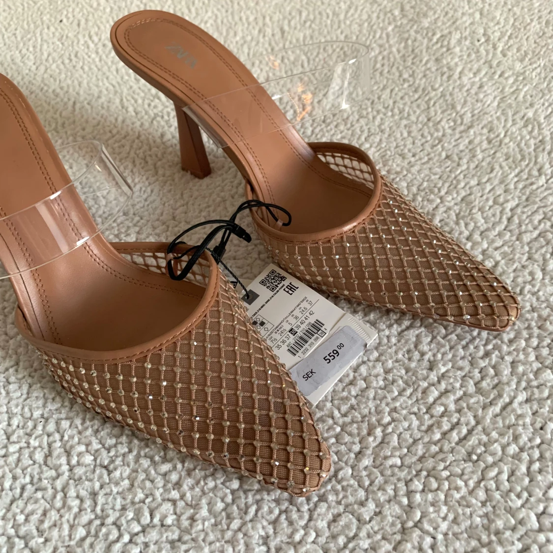 ZARA glittriga klackar med nät och strass - 91