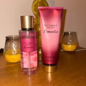 Victoria secret  - Säljer dessa då de inte kommer till användning, krämen är endast använd för att prova och sprejen har används lite.   Pris: Bodycream: 225 Bodymist: 225