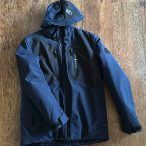 Sail racing patrol down - Nyskick använd förra vinter någon gång. Finns kvitto