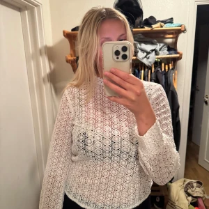 Vit spetstopp - Supersnygg vit spetstopp, som ny! Jättefint skick!🌸🩷