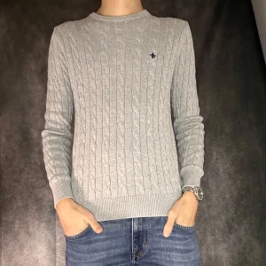 Morris kabelstickad tröja - Mycket bra skick, size s, modell 180 63 kg. Billigare priset vid köp av bundle