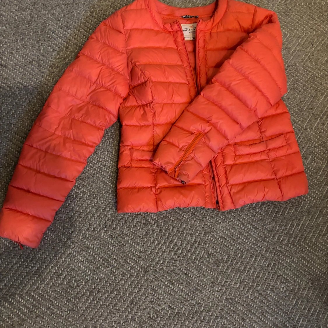 Rosa pufferjacka från Holly & Whyte - 2