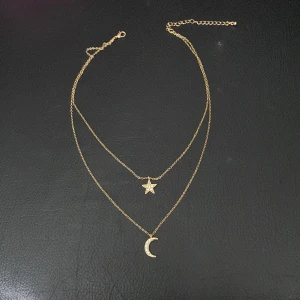 Säljer detta jätte fina halsband! - Bra skick och inte andvända många gånger