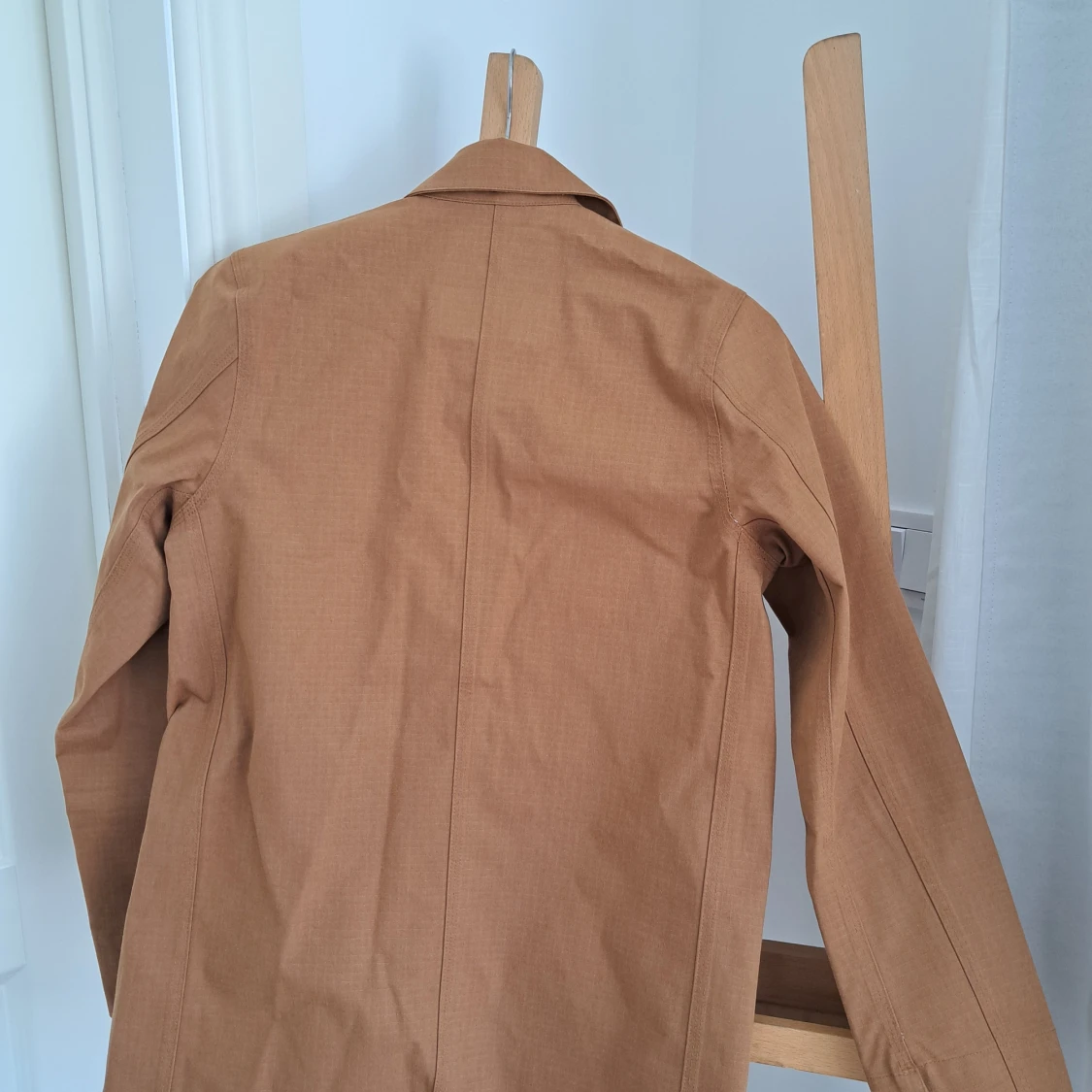 Hamilton brown claim coat  - 90