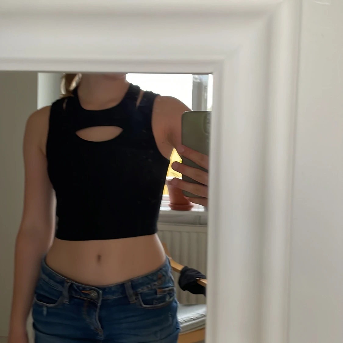 Svart croppad linnetopp - 91