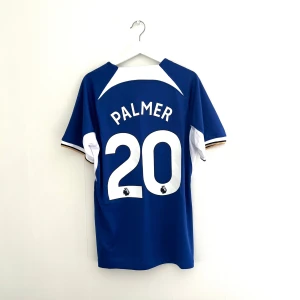 Cole Palmer 2023/24 Home Chelsea (L) - ”Cold Palmer”  Size:L Tröjan är oanvänd och kommer med nya taggar. Replika.  Skriv gärna vid frågor!