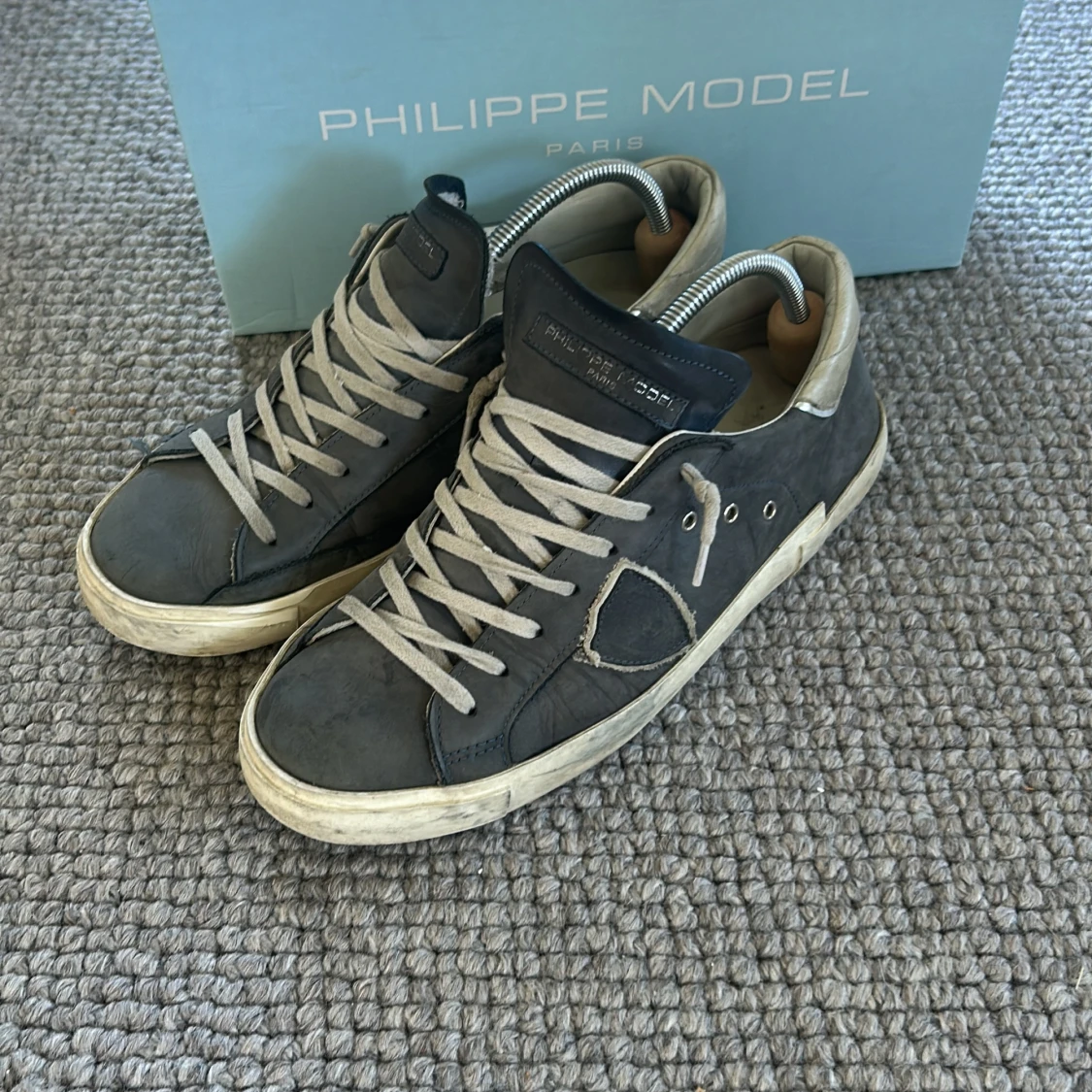 Phillipe model - 90