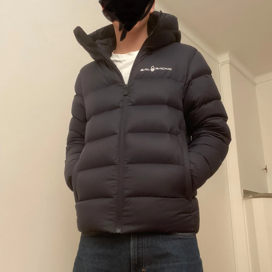 Mörkblå dunjacka från Sail Racing - 90