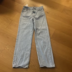 Levis ribcage straight Anklev  - Jeans i fint skick W27 L31. Ljusblå i färgen