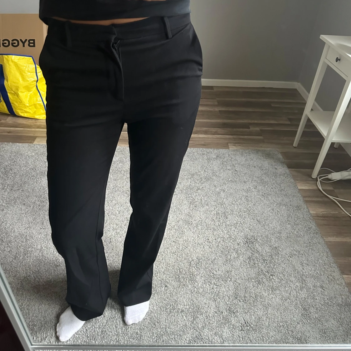 Svarta kostymbyxor från Lindex