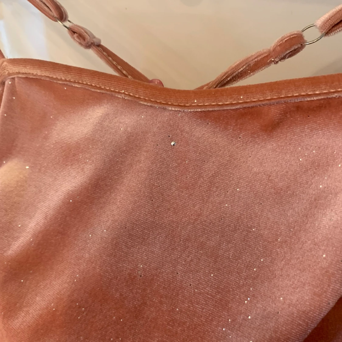 Fin rosa klänning  - 93