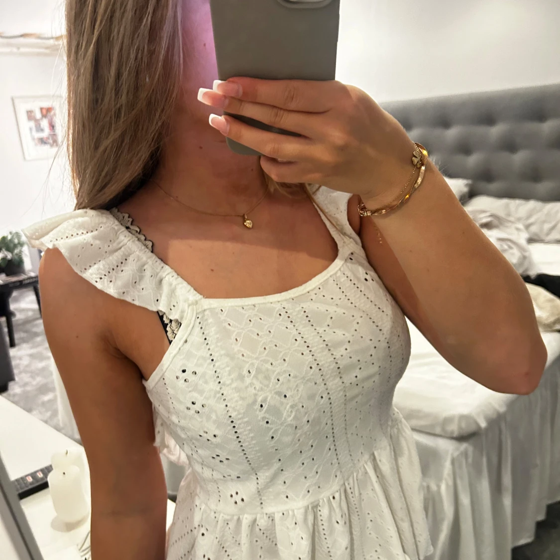 Gullig topp med öppen rygg - 90