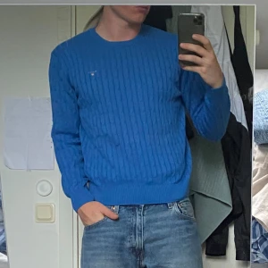 Stickad Gant tröja  - Stilig gant tröja som knappt är använd.