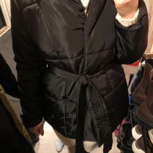 Jacka  - Den är som ny