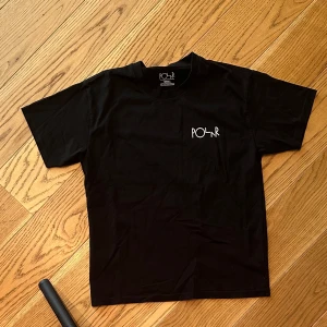polar tee - för liten för mig
