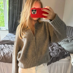 Kofta - Så fin stickad kofta!🙌🏻