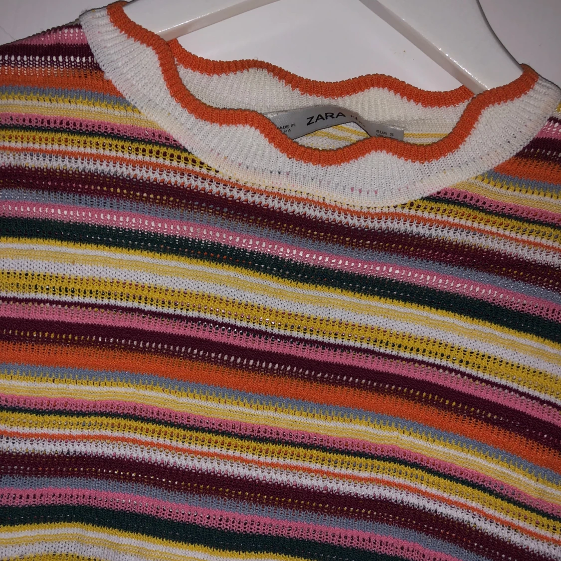 Flerfärgad randig tröja från Zara - 90
