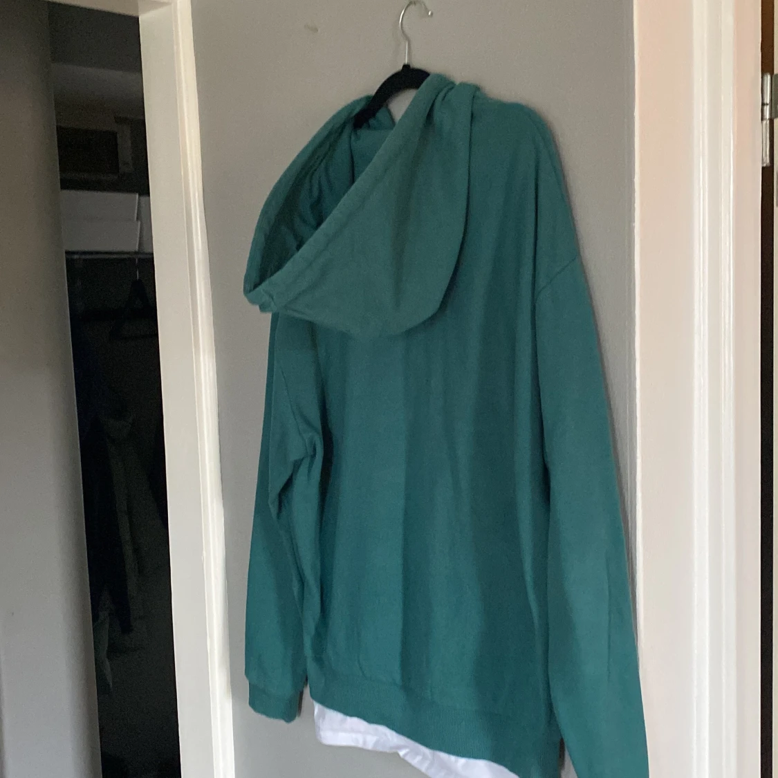 Grön hoodie från ASOS DESIGN - 91