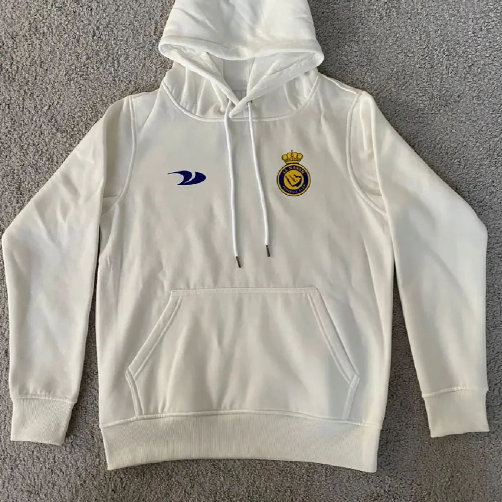 Helt ny Ronaldo x Al Nasser hoodie . Hoodies.