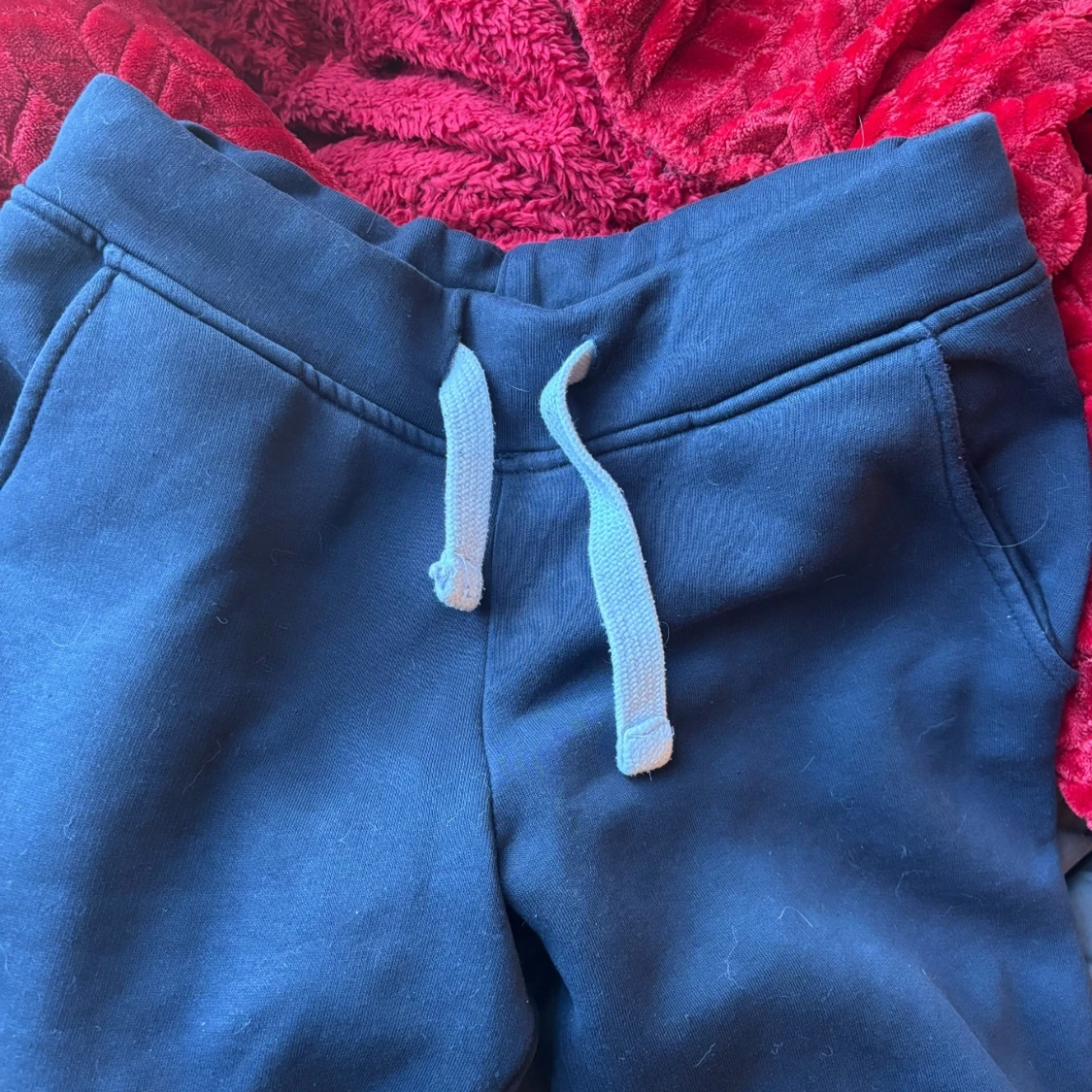 Blå mjukisbyxor i storlek XS