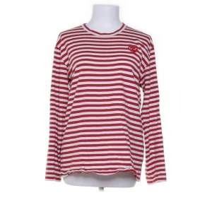 Play comme des garcons  - Fint skick 