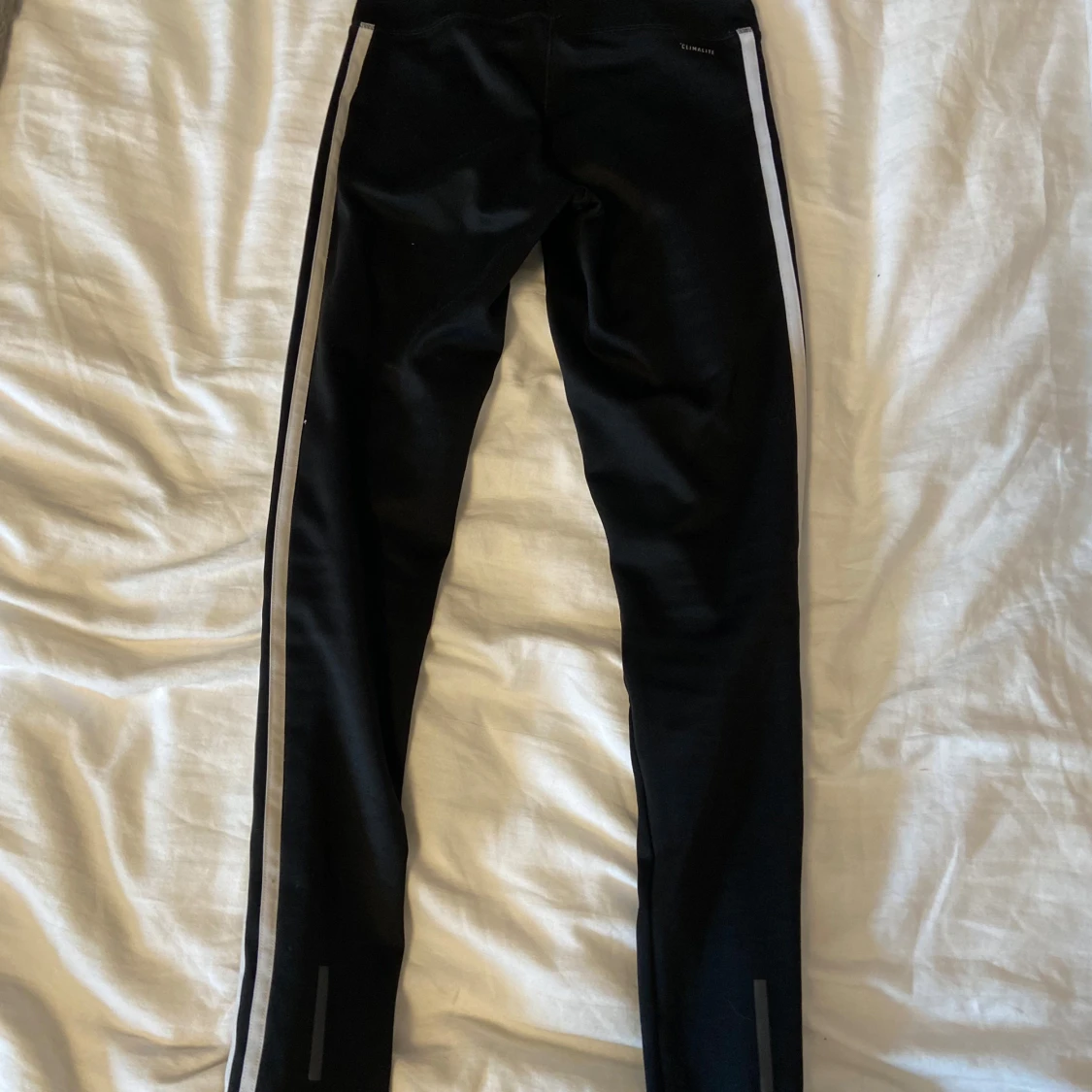 Träningsbyxor adidas  - 91