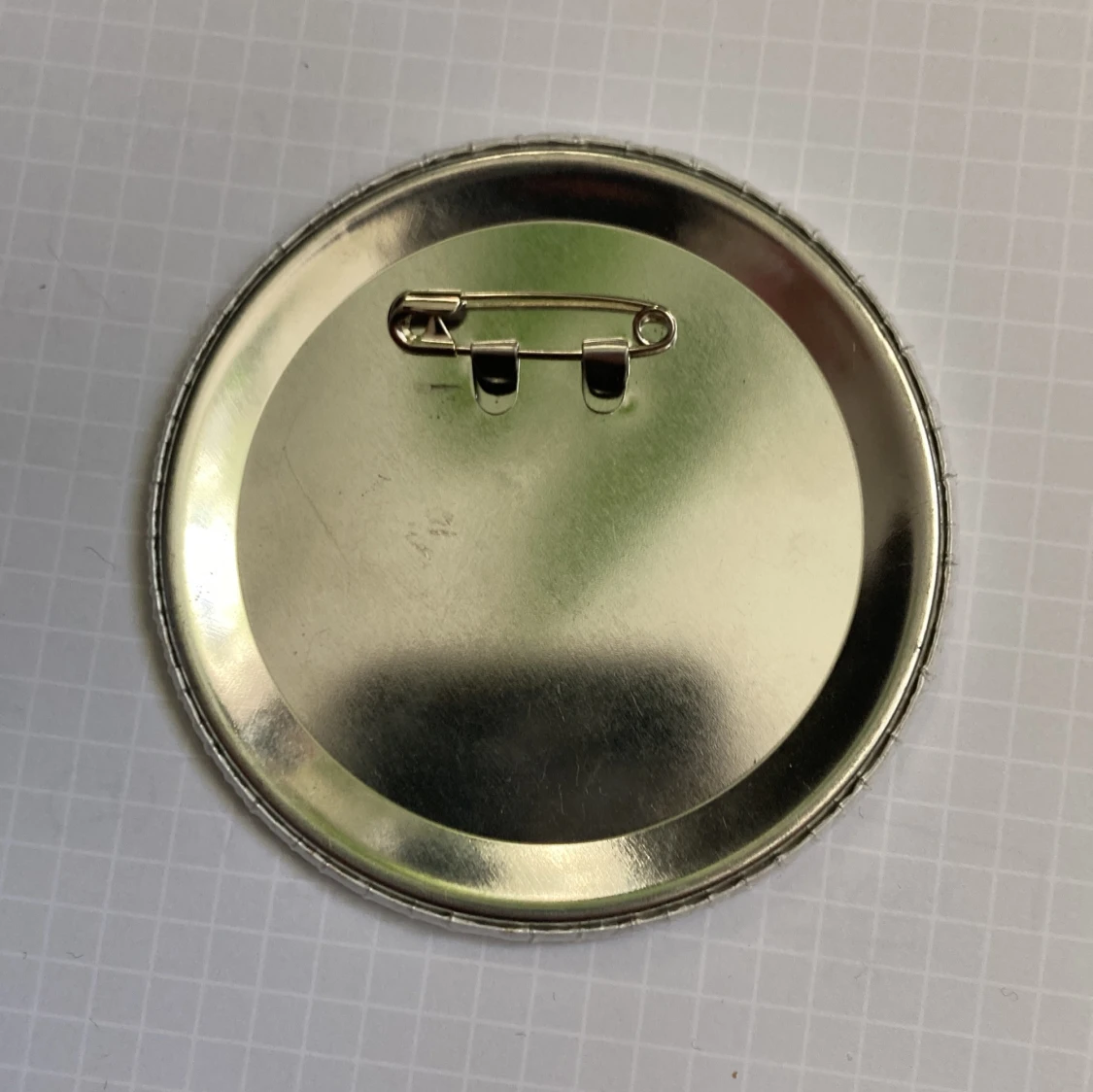 Japansk STOR knapp / pin med texten 'I ❤️ SURF' - 91