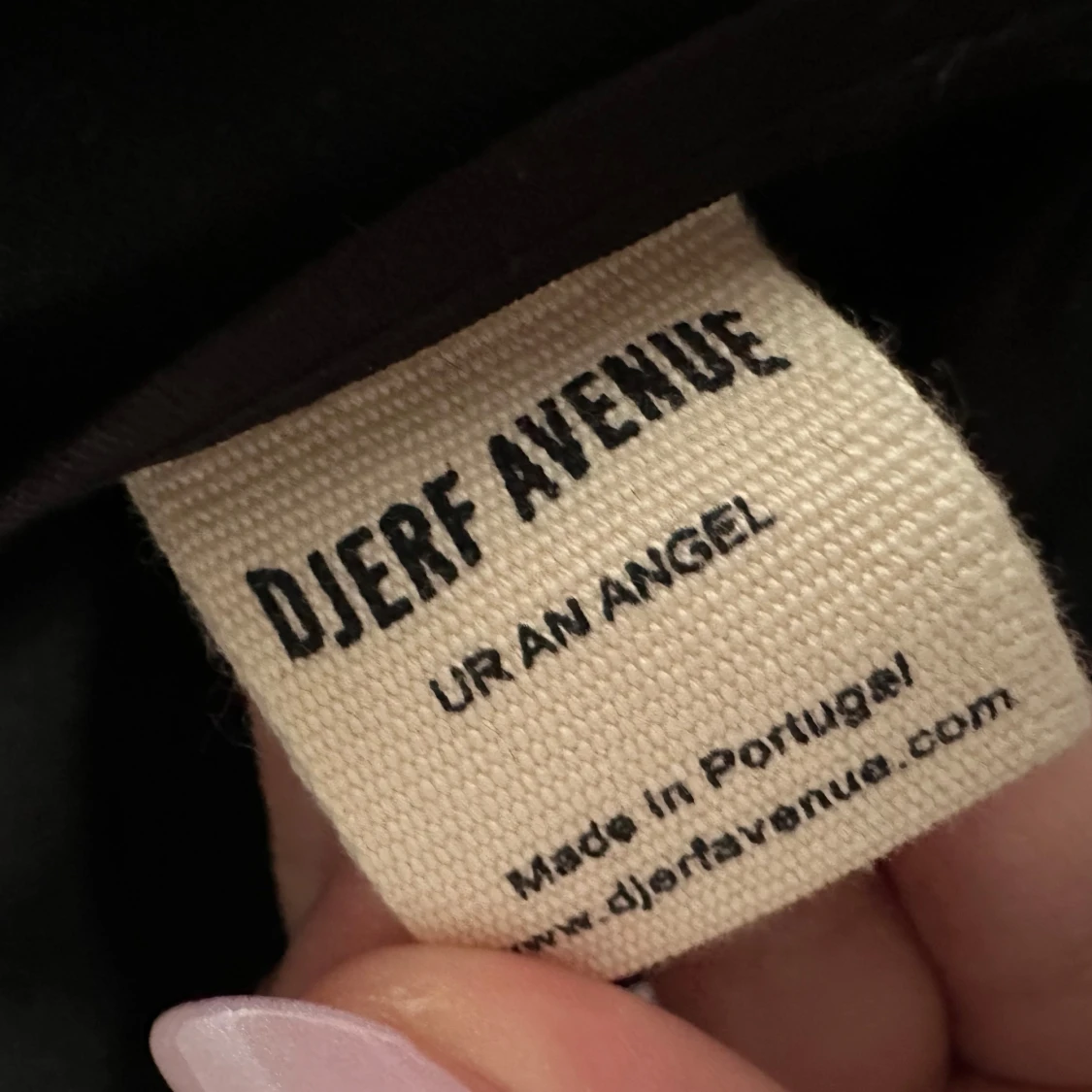 Svarta byxor från Djerf Avenue - 1