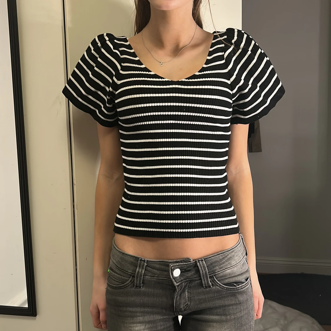 Ribbad randig topp från only