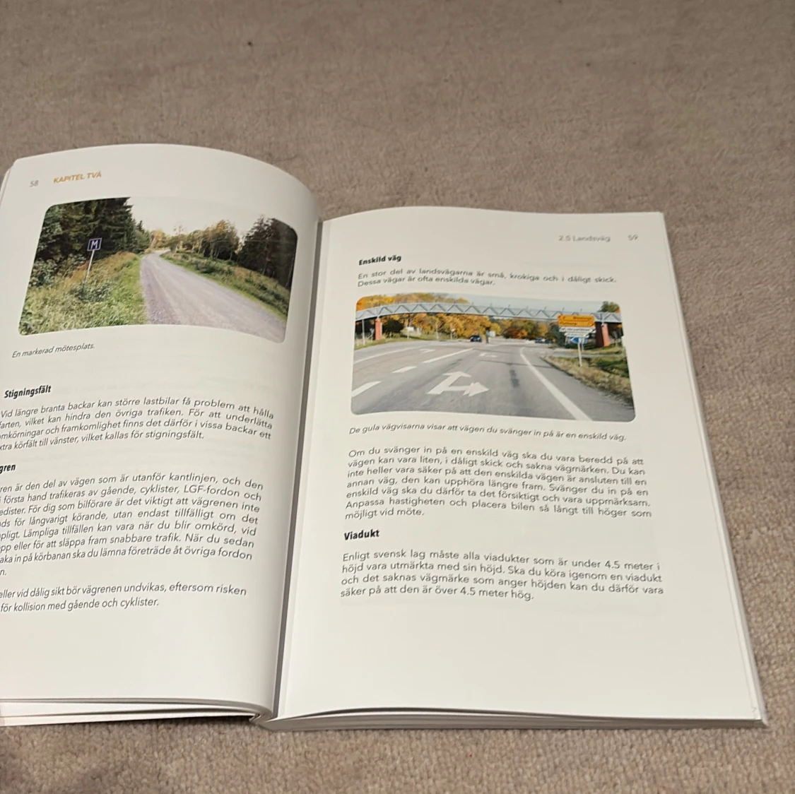 Körkortsboken 2024📝 - 2