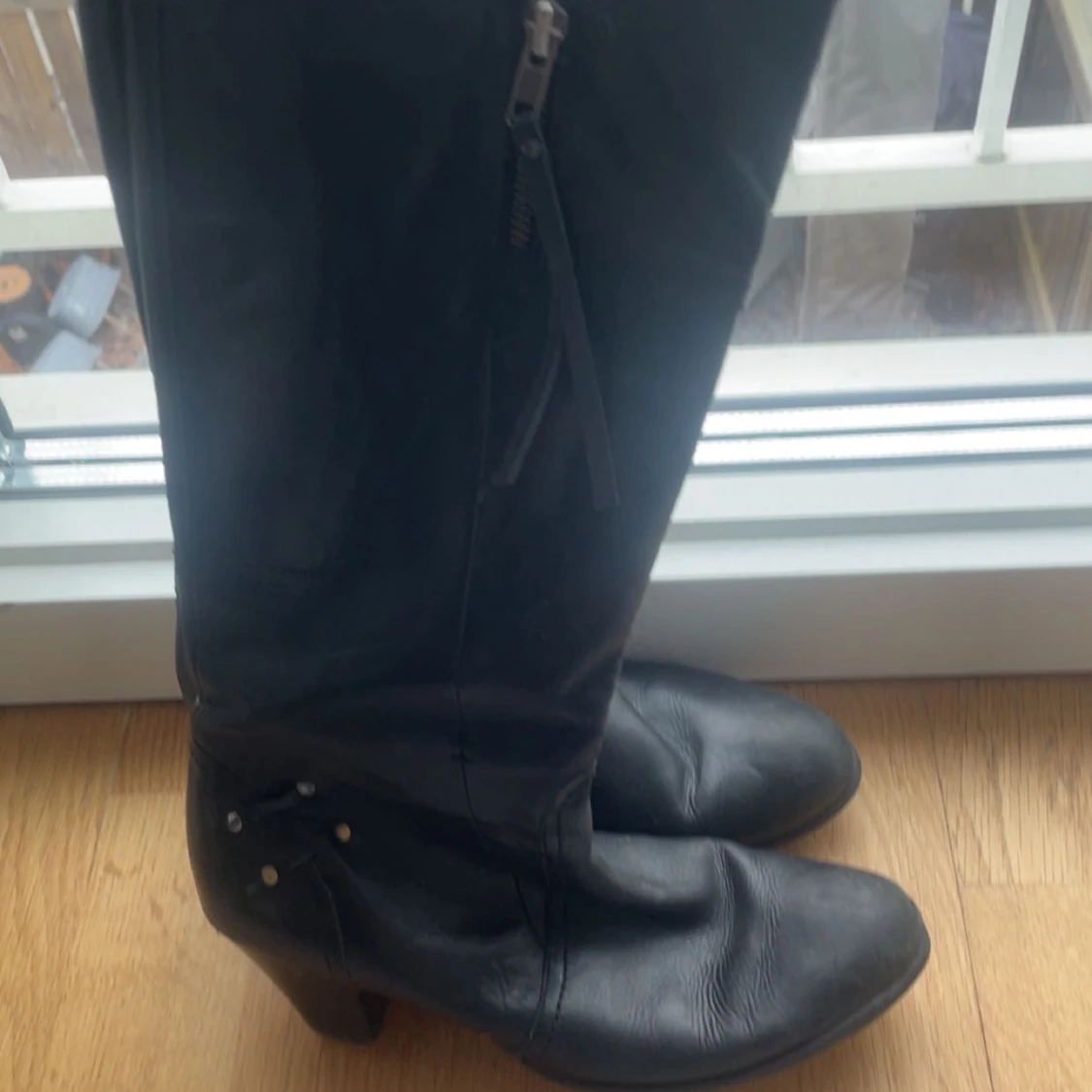 Svarta stövlar med dragkedja - 1