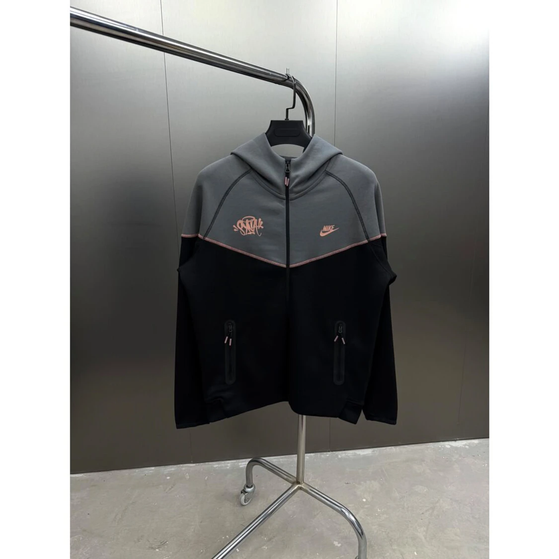 Syna world tech fleece