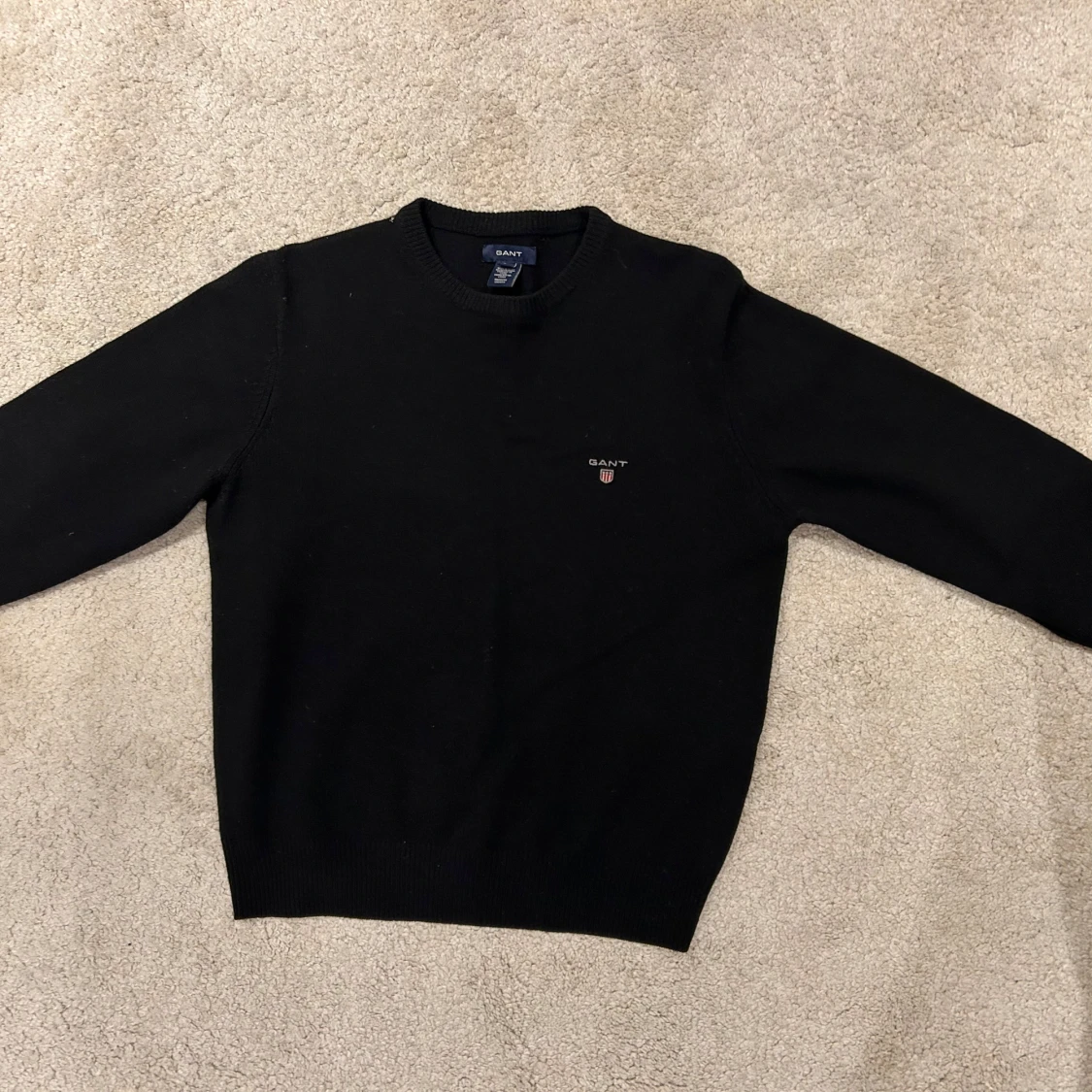 Gant stickad tröja S