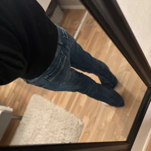 LTB jeans  - Jättesnygga LTB jeans i ”Valerie” i storlek w29 o L32. Säljer pga dom va för stora på mig, kontakta gärna för frågor💞