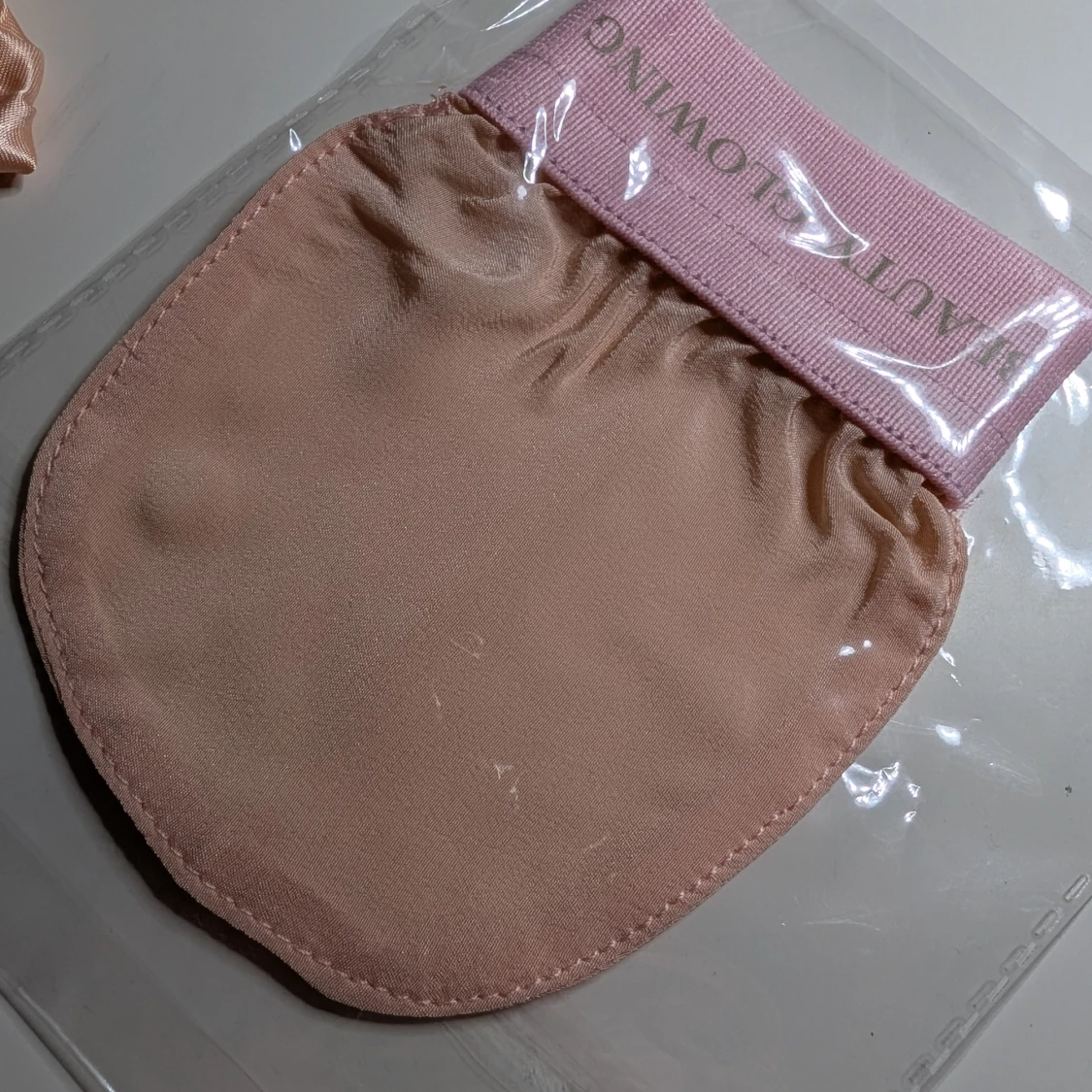 3-i-1 Silkeskrubbhandske – Skonsam Exfoliering för Ansikte & Kropp, Helt Ny - 2