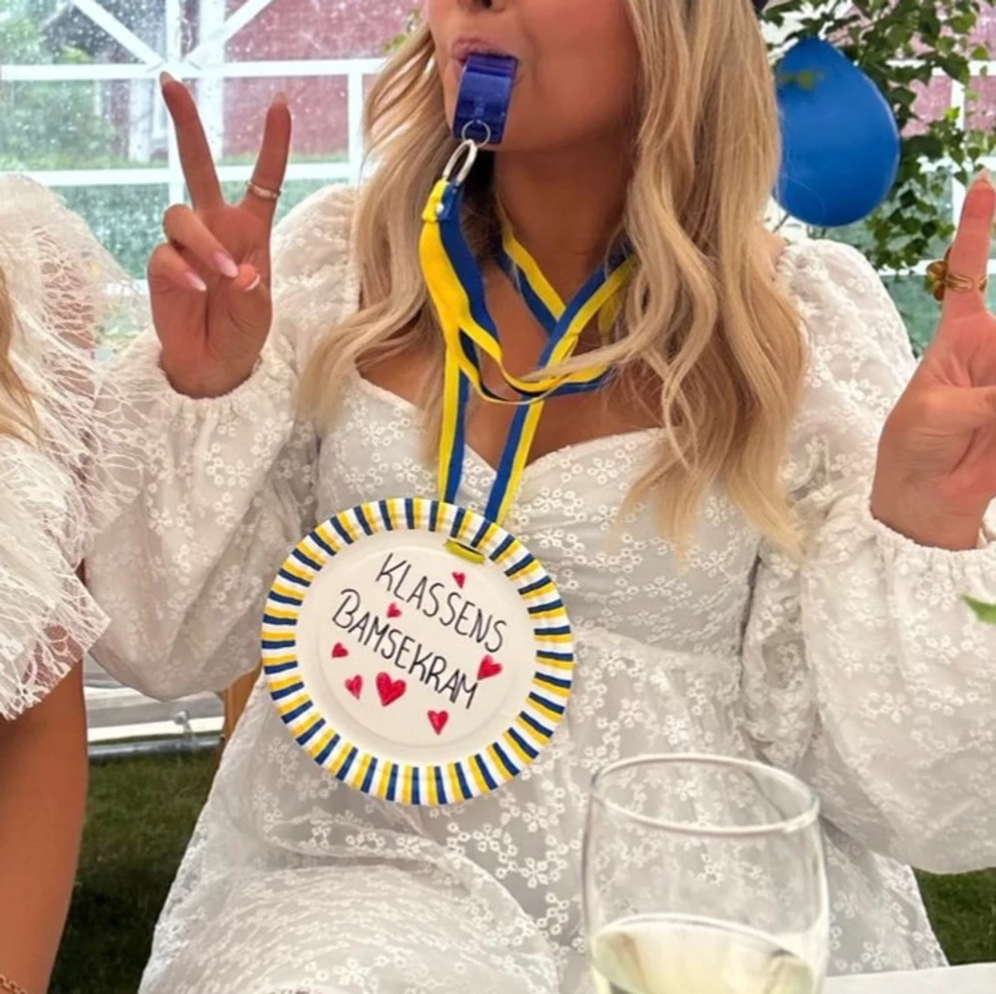 Slutsåld studentklänning!!  - 90