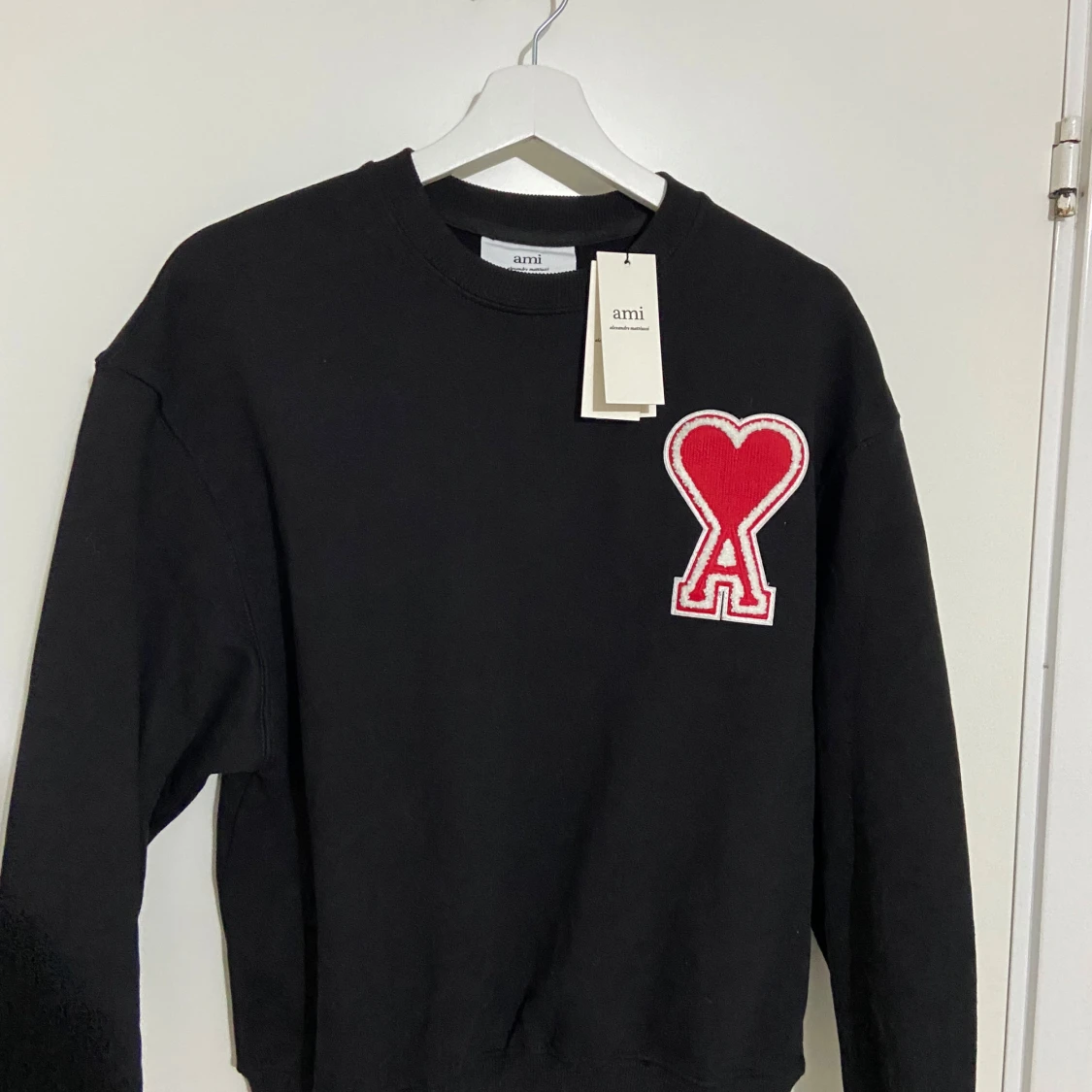 Svart sweatshirt från Ami - 90