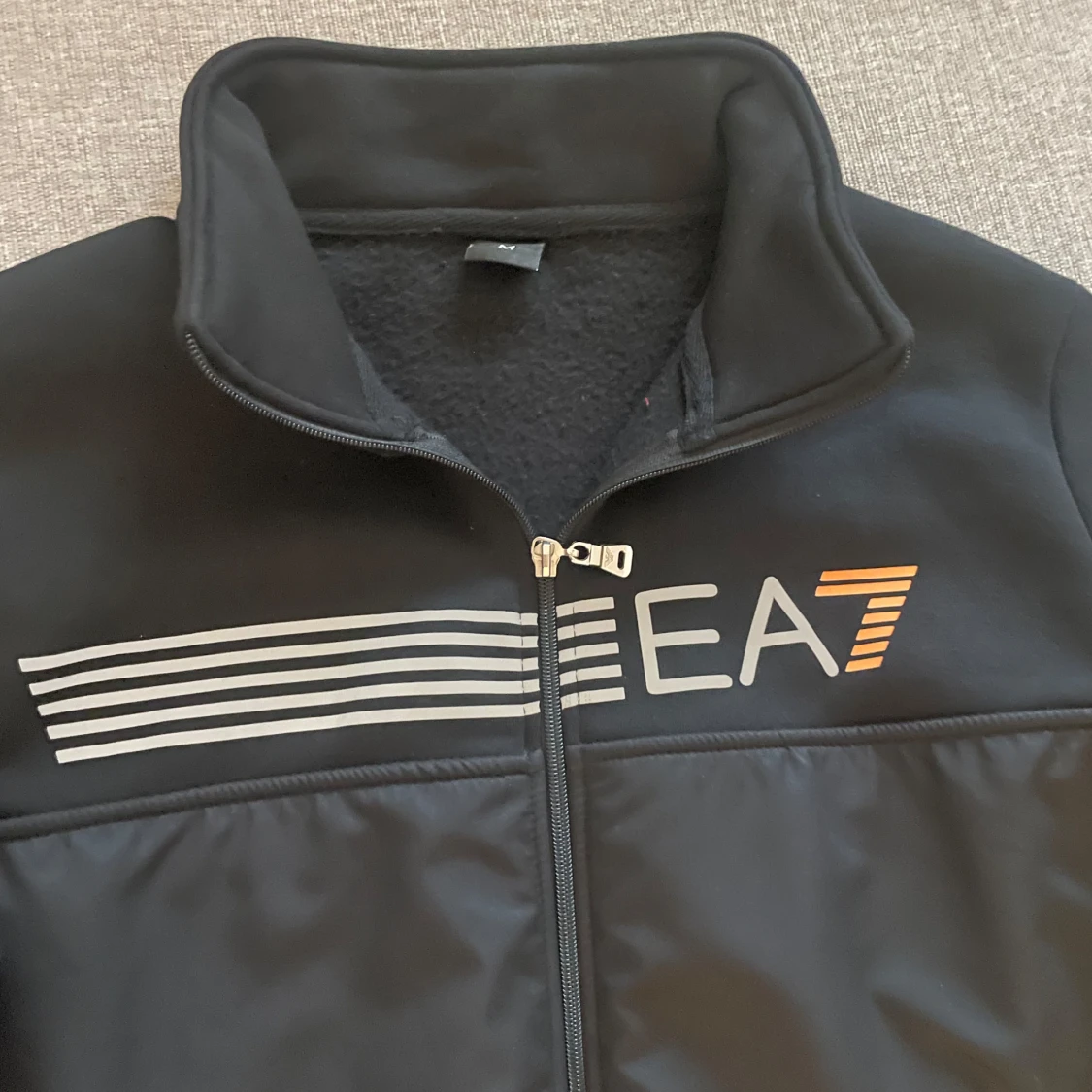 Svart jacka från EA7 - 92