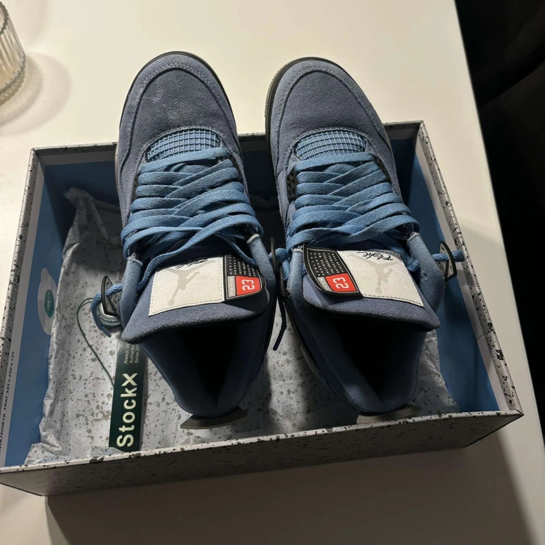 Nike Air Jordans i ljusblå mocka - 91