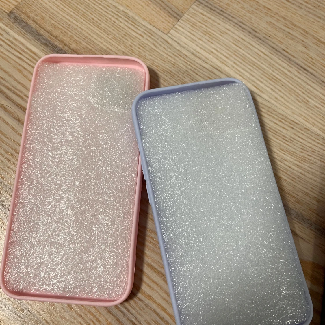 Fodral till mobiltelefon - 2