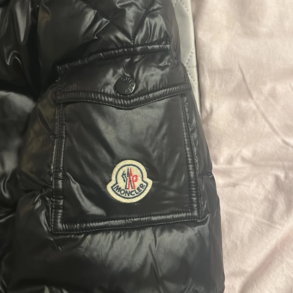 Svart dunjacka från Moncler - 92