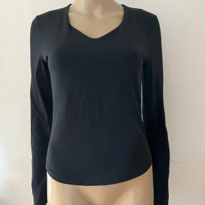Svart tröja  - Inget att anmärka på 